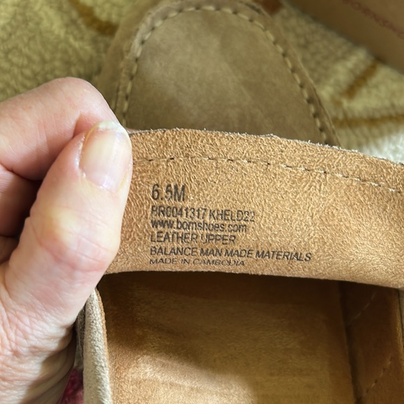 Born Suede Melinda Taupe Loafers NIB, never worn. Size 37, 6.5 - Picture 7 of 9